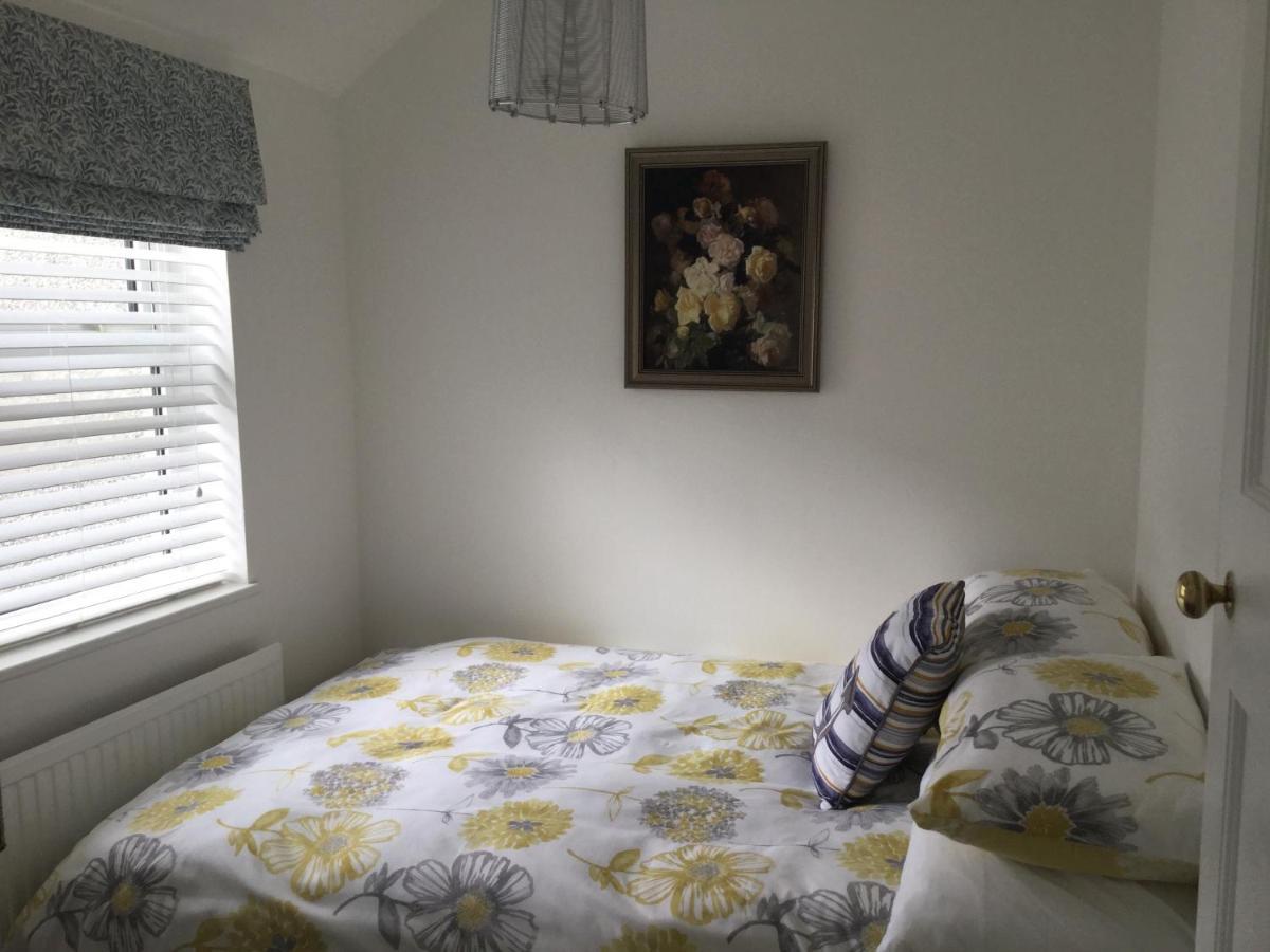 Open Plan Townhouse Apartment Caernarfon Luaran gambar